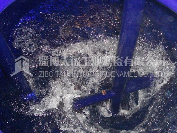 如何對搪瓷反應釜物料進行實時酸堿度檢測？